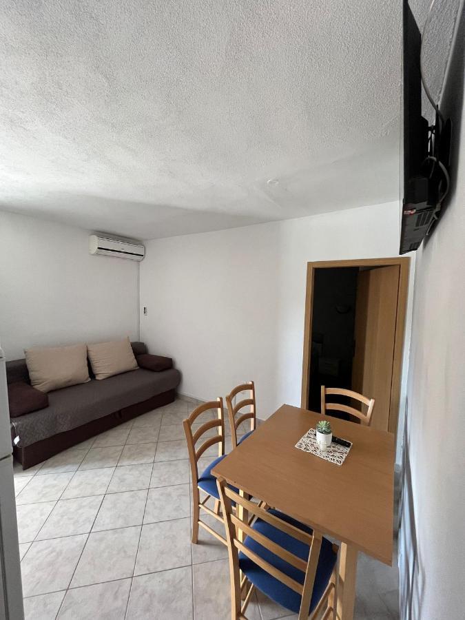 Apartmani Mia Drage Bagian luar foto